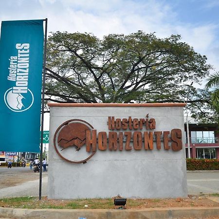Hosteria Horizontes Caucasia Buitenkant foto