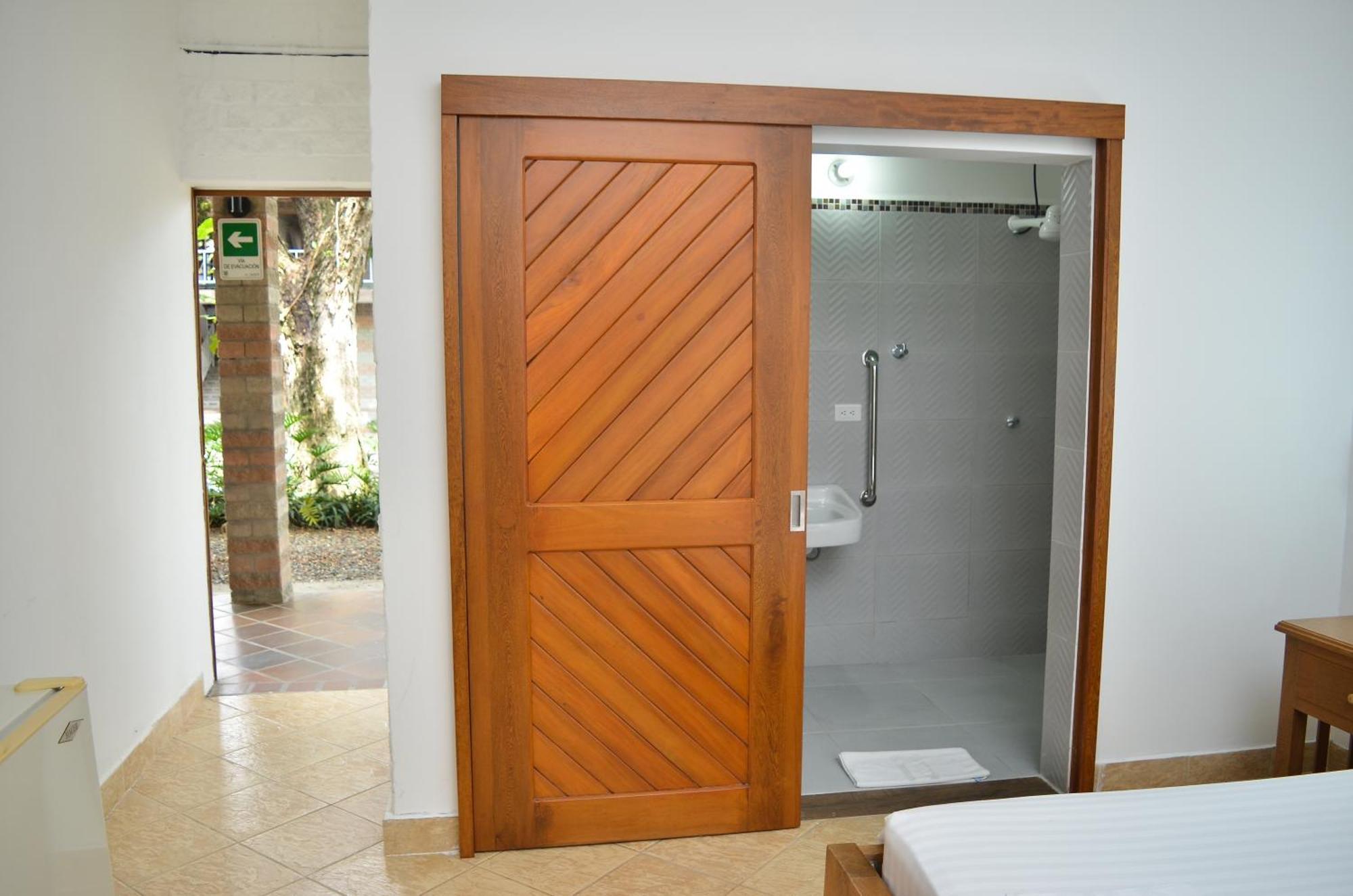 Hosteria Horizontes Caucasia Kamer foto